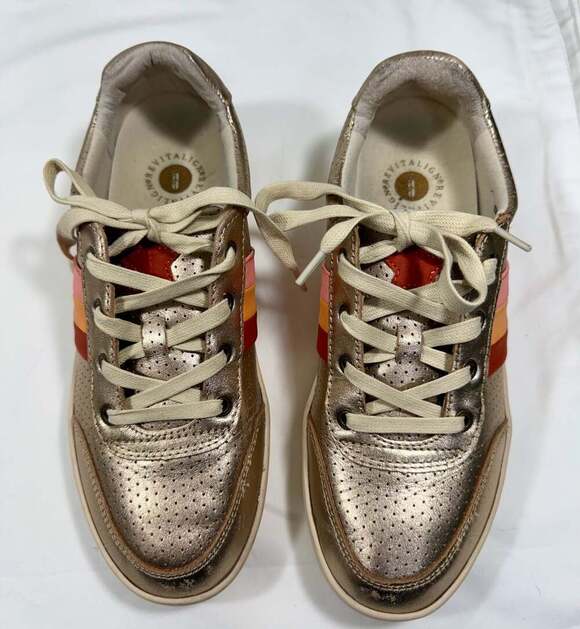 Revitalign Shoes - Revitalign Belmont Metallic Rose Gold Stripe Orthotic Sneakers Size 8